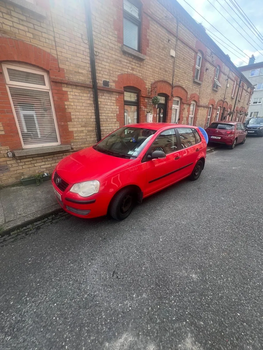Volkswagen Polo 2006 - Image 2