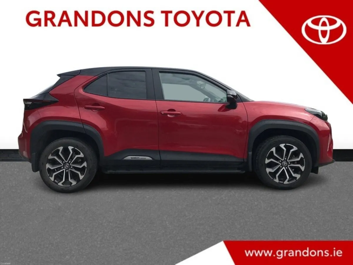 Toyota Yaris Cross LUNA SPORT - GRANDONS - Image 3