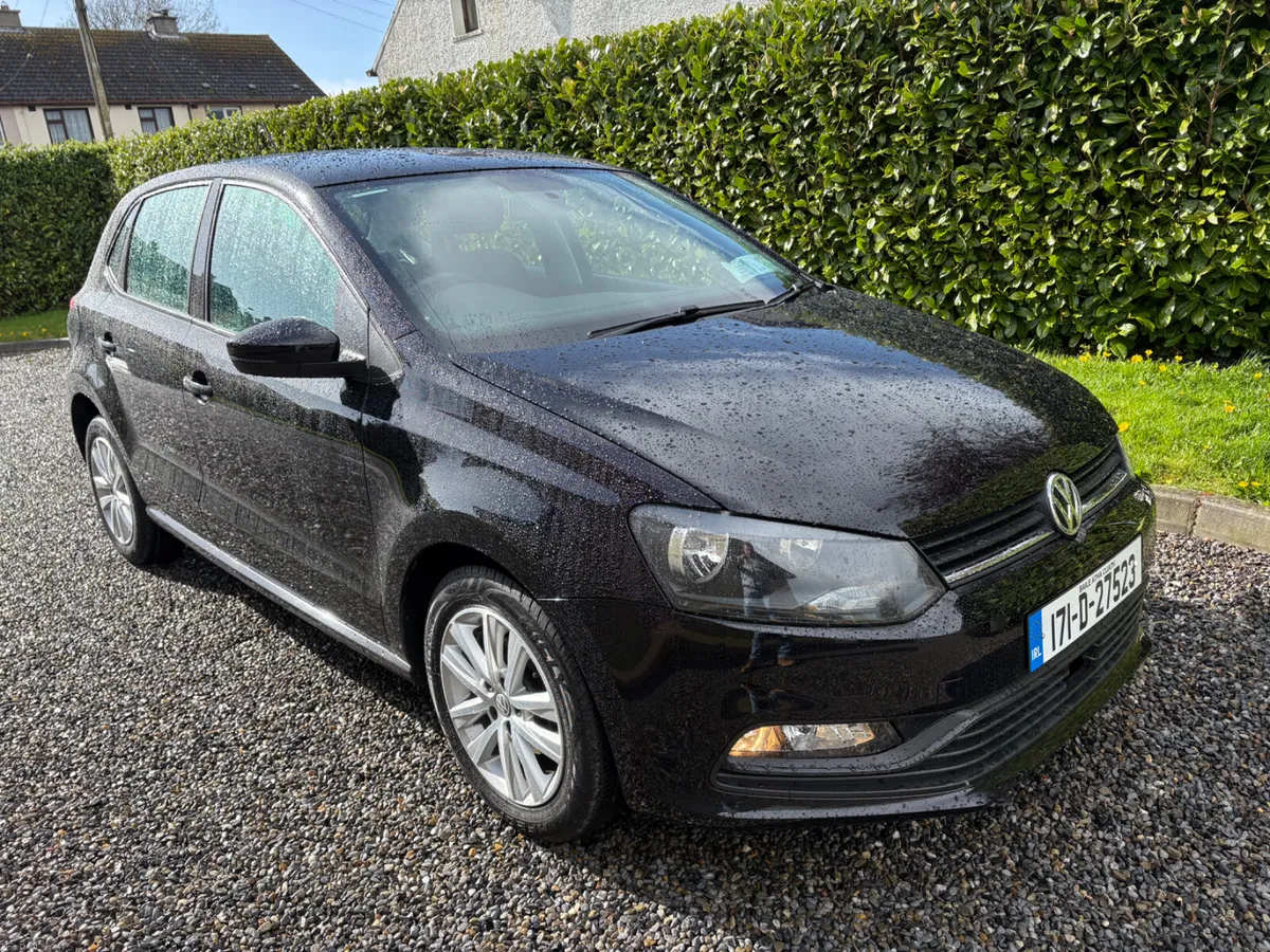 Volkswagen Polo 2017 1.0 - Image 2