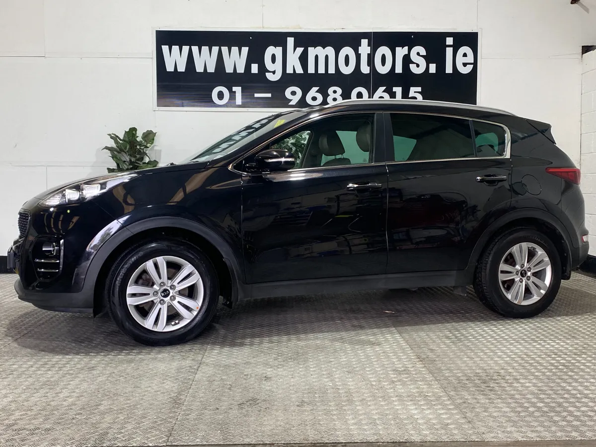 Kia Sportage 2017///PLATINUM//FINANCE AVAILABLE - Image 2