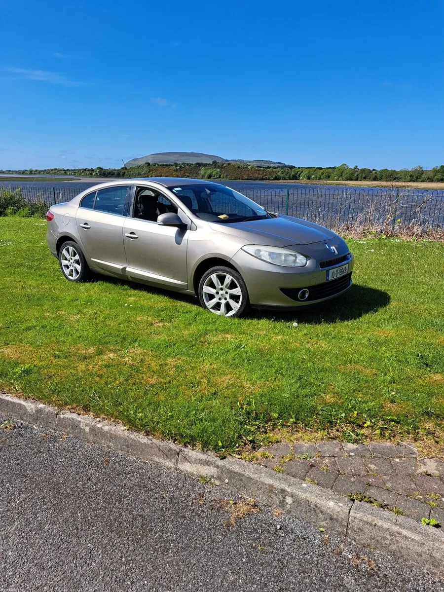 Renault Fluence 2010 - Image 1