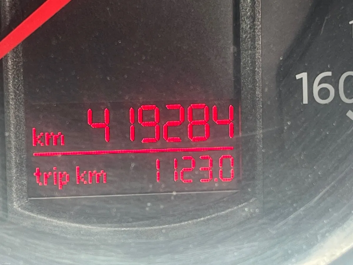 Volkswagen Passat 2008 - Image 1