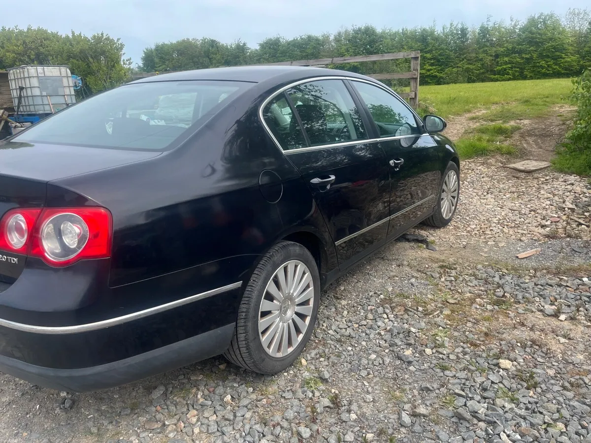 Volkswagen Passat 2008 - Image 3