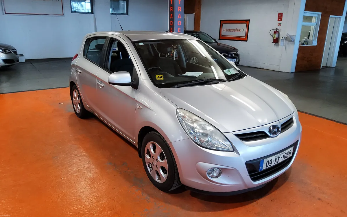 Hyundai i20 2009 - Image 1