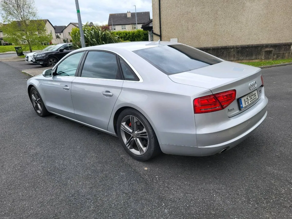 Audi A8 - Image 3