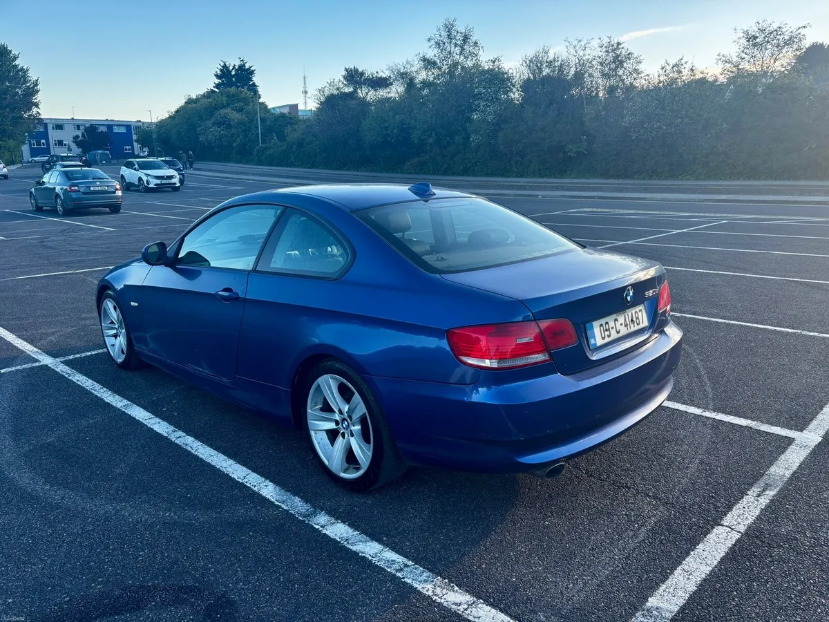 BMW 320D Coupe (E92 SE HIGHLINE) Manual - Image 3