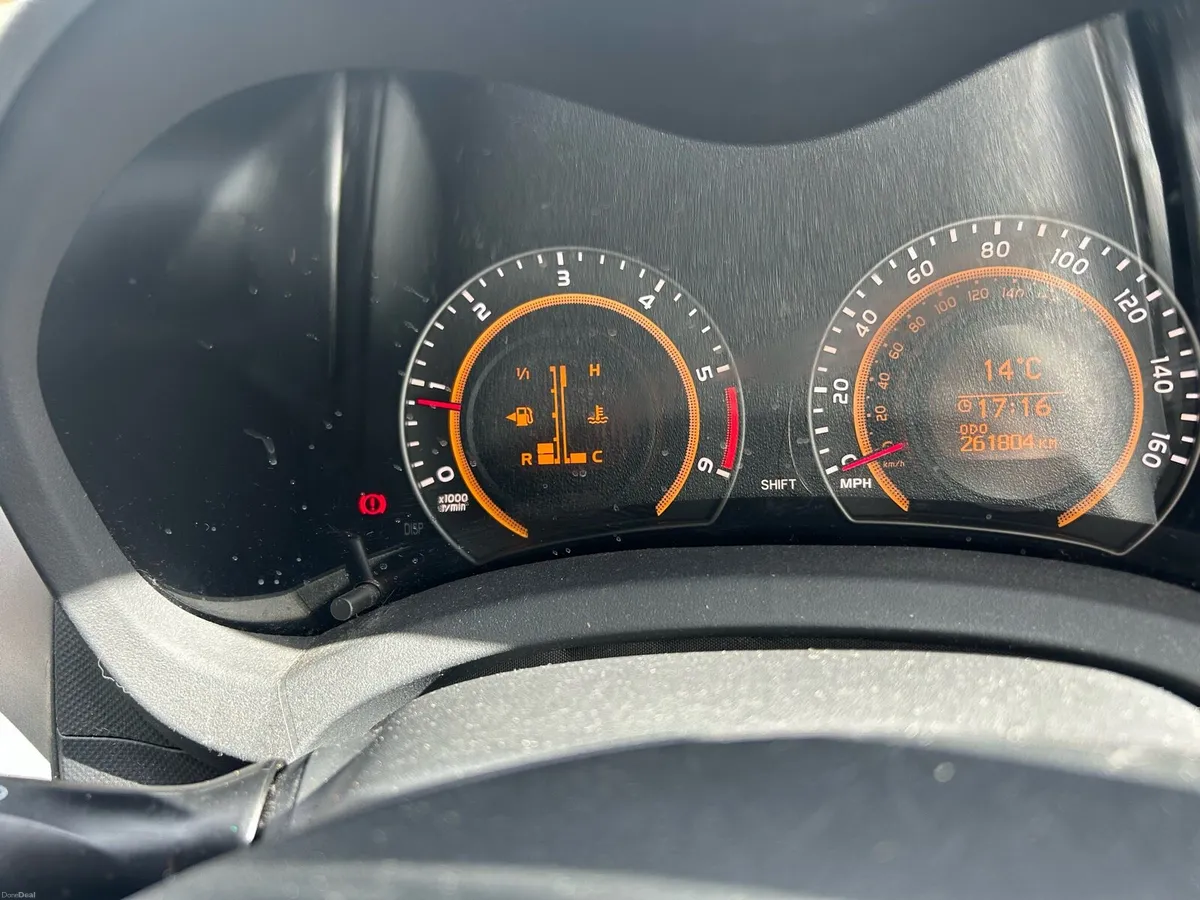 2010 Toyota Auris TR 1.4 D4D Manual - Image 5