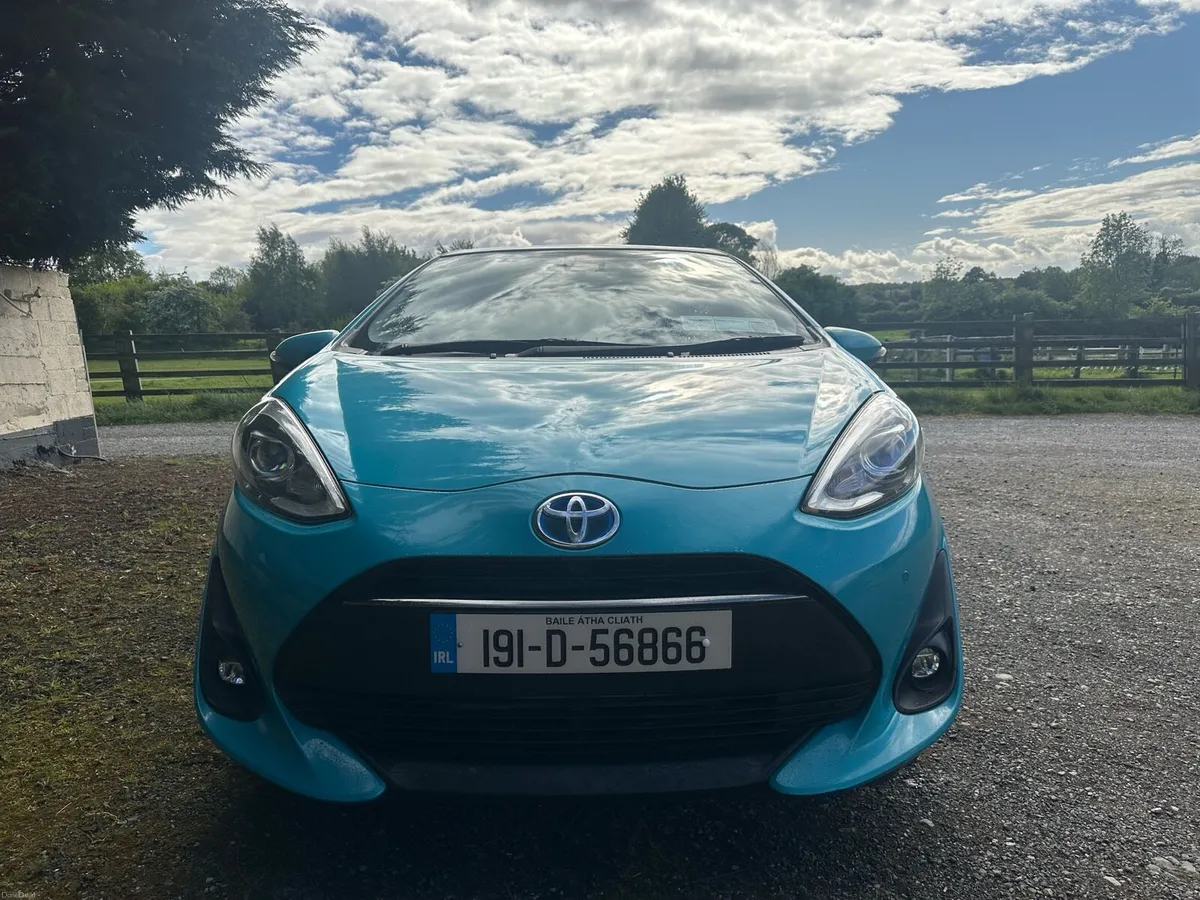 Toyota Aqua 191 Hybrid 1.5 - Image 1