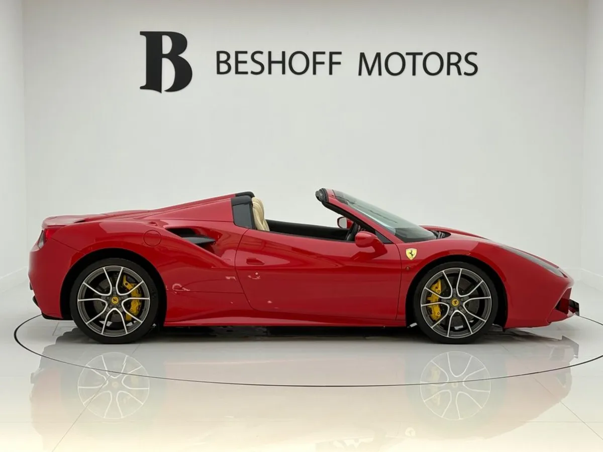 Ferrari 488 SPIDER 3.9 V8T F1=BEST COLOUR COMBO//E - Image 4