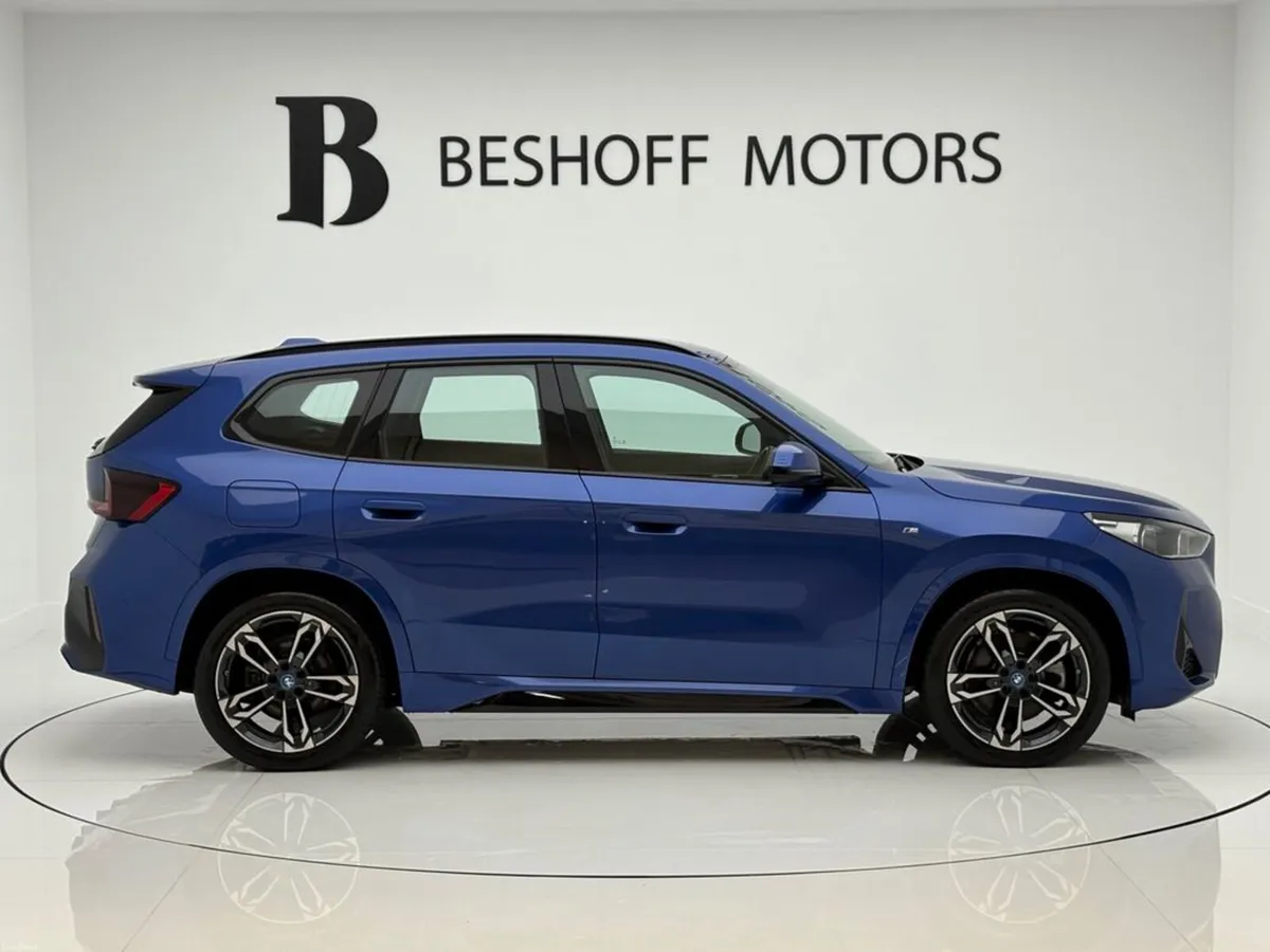 BMW iX1 30 M-SPORT X-DRIVE=1 OWNER//HUGE SPEC//232 - Image 4