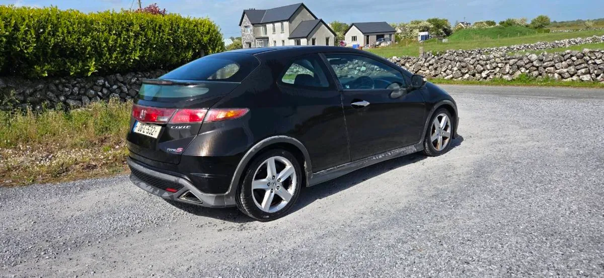 Honda civic - Image 2