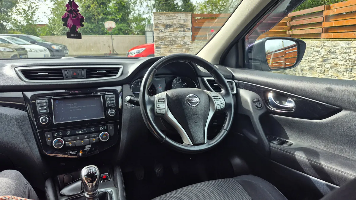 2017 Nissan Qashqai 1.5DCI HIGH SPEC - Image 3