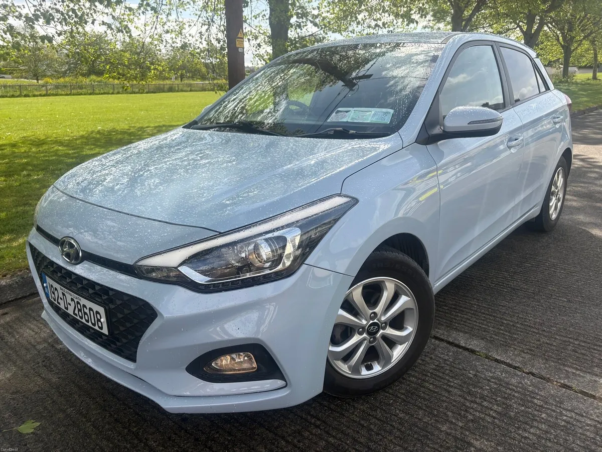 Hyundai i20 2019 1.2 Petrol high spec! - Image 1