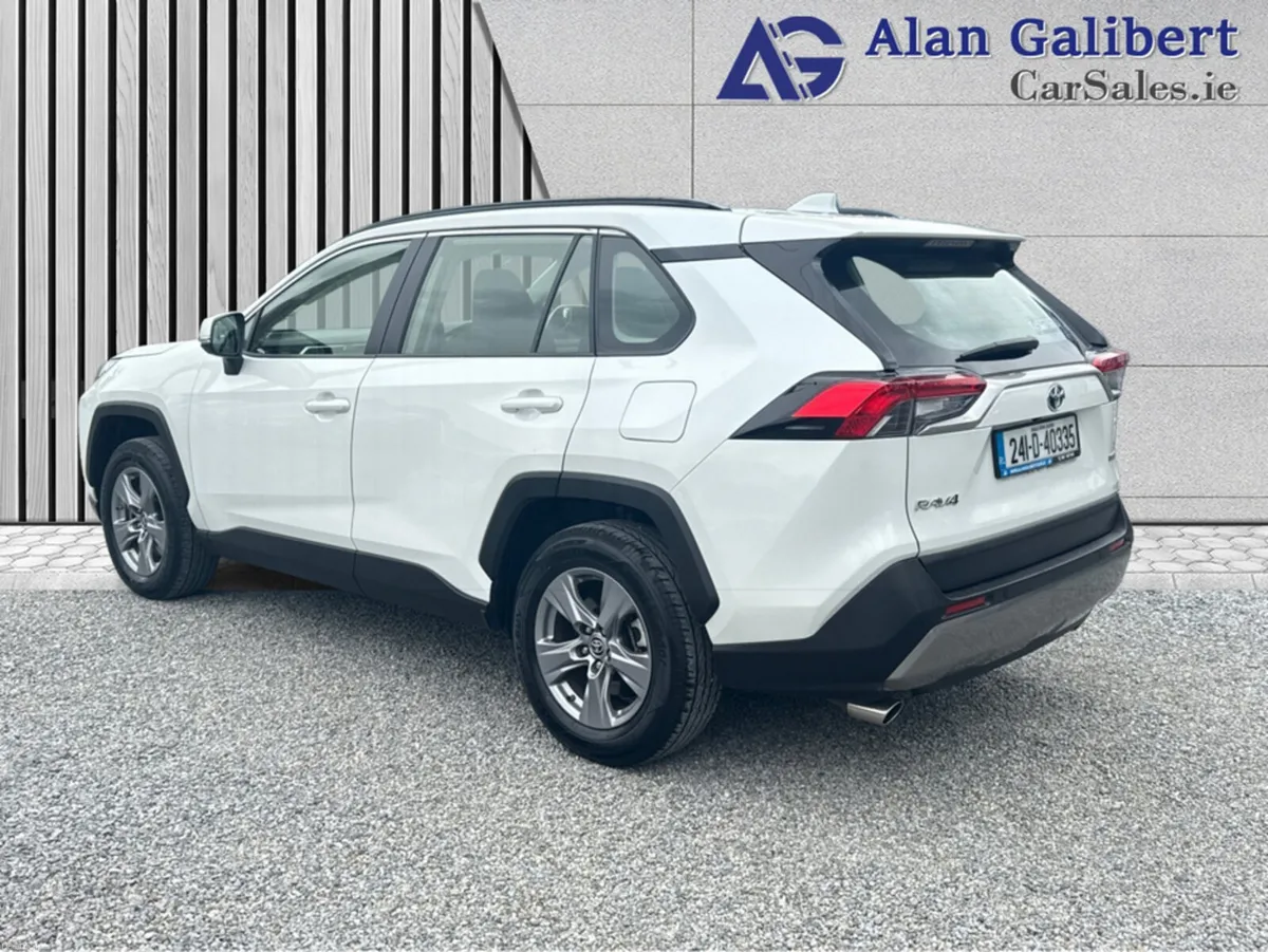 Toyota RAV4 HYBRID LUNA - Image 2