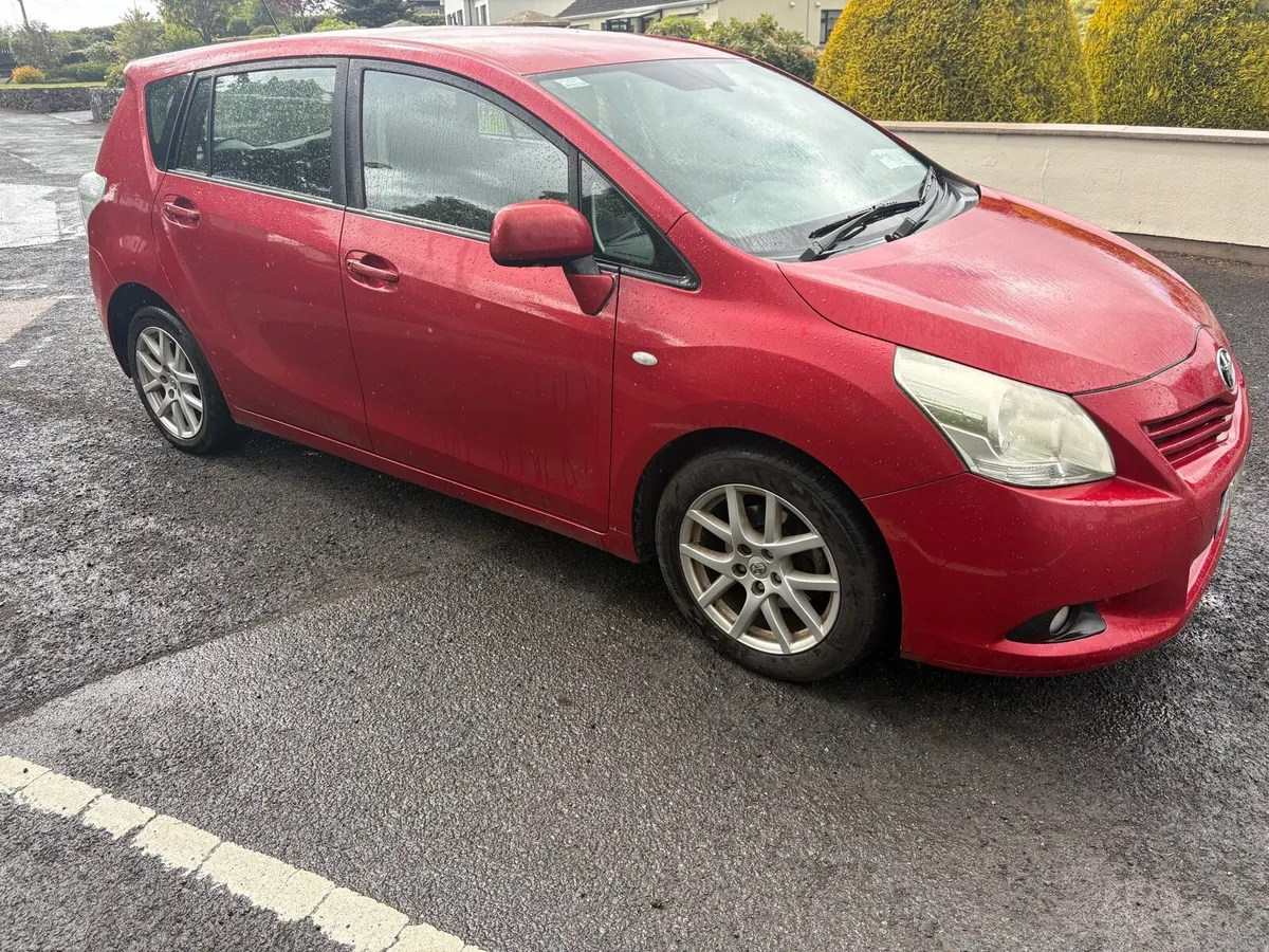 2010 Toyota Verso 2.0 D4D NCT 09/26 - Image 3