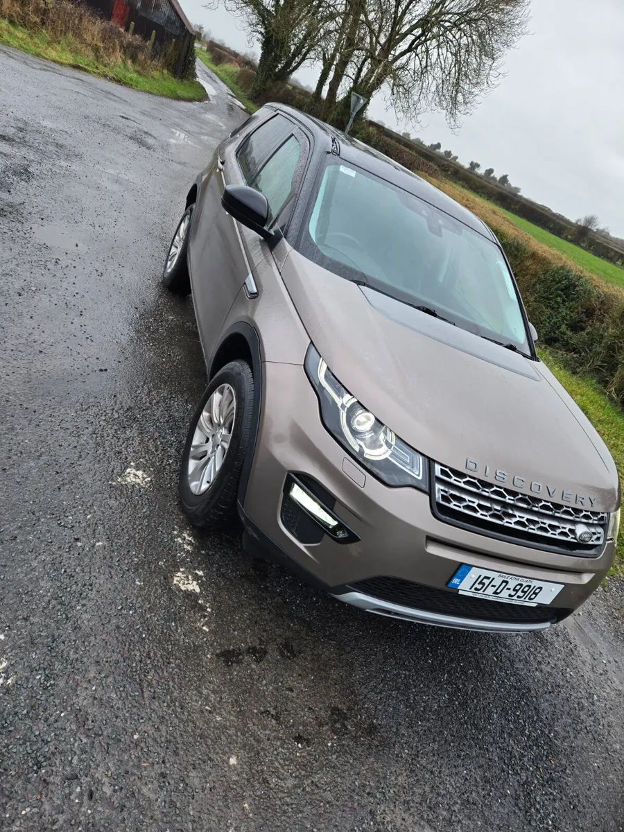 2015 Land Rover Discovery HSE - Image 3