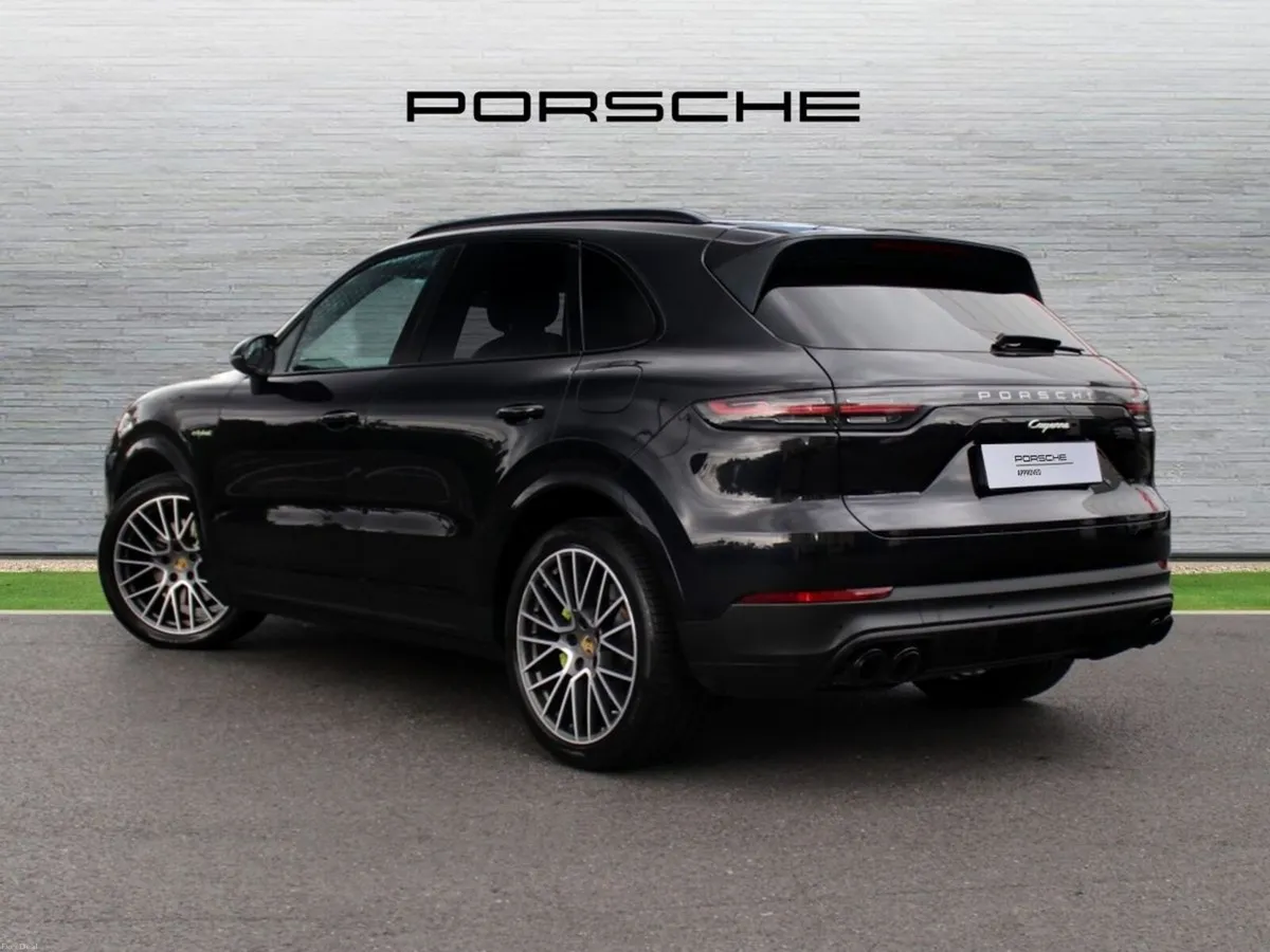 Porsche Cayenne E-Hybrid - Image 2