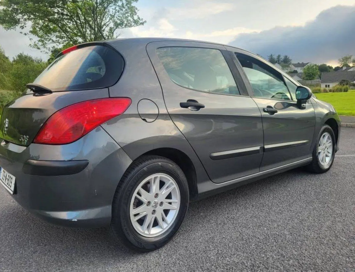 Peugeot 308 2009 - Image 4