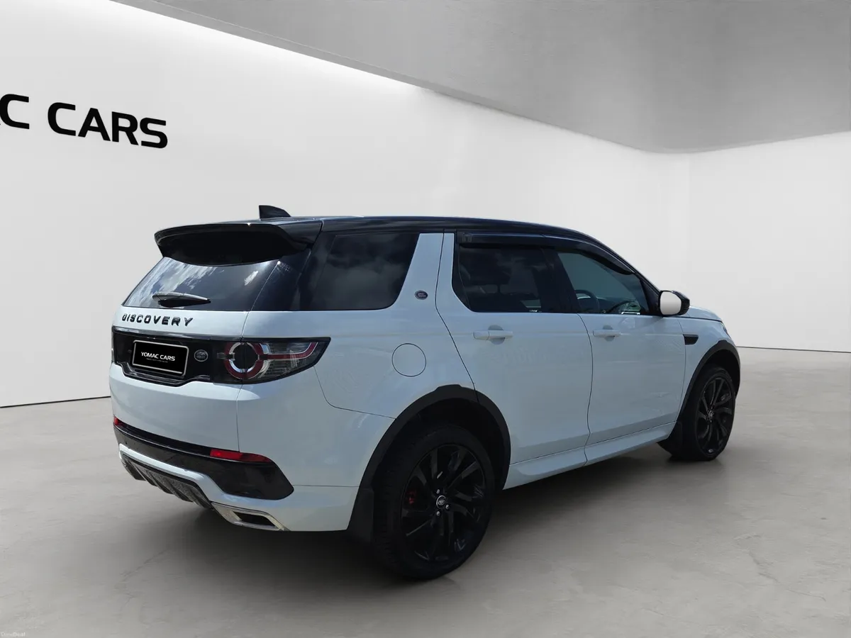 LAND ROVER DISCOVERY SPORT HSE AUTO 2.0D - Image 4