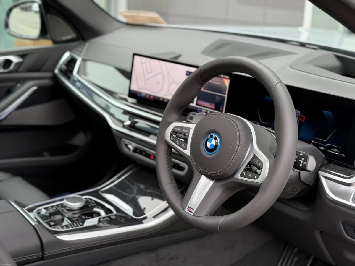 BMW X5 xDrive50e M Sport Pro - Image 4
