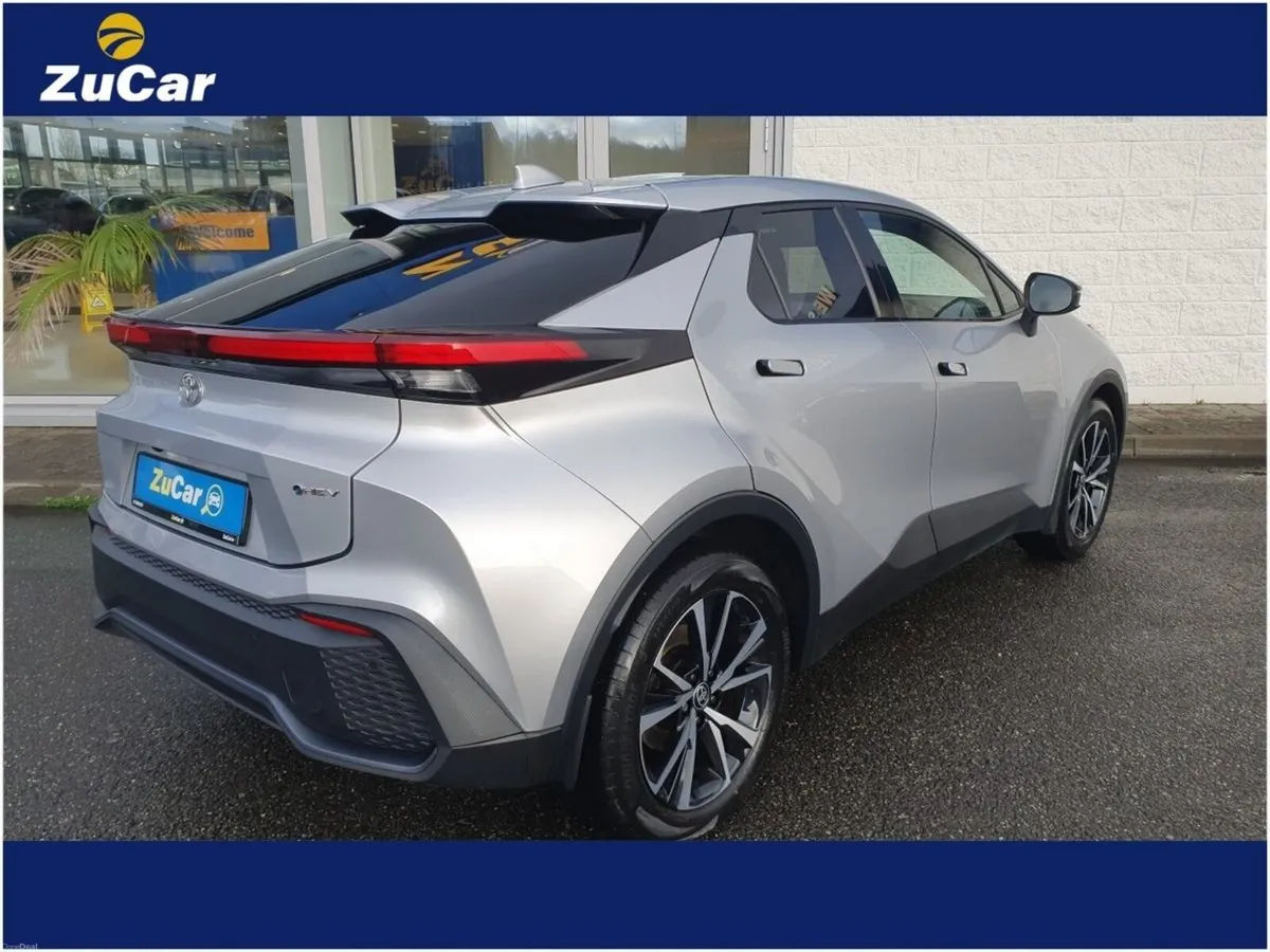 Toyota C-HR 1.8 HYBRID SPORT - Image 6