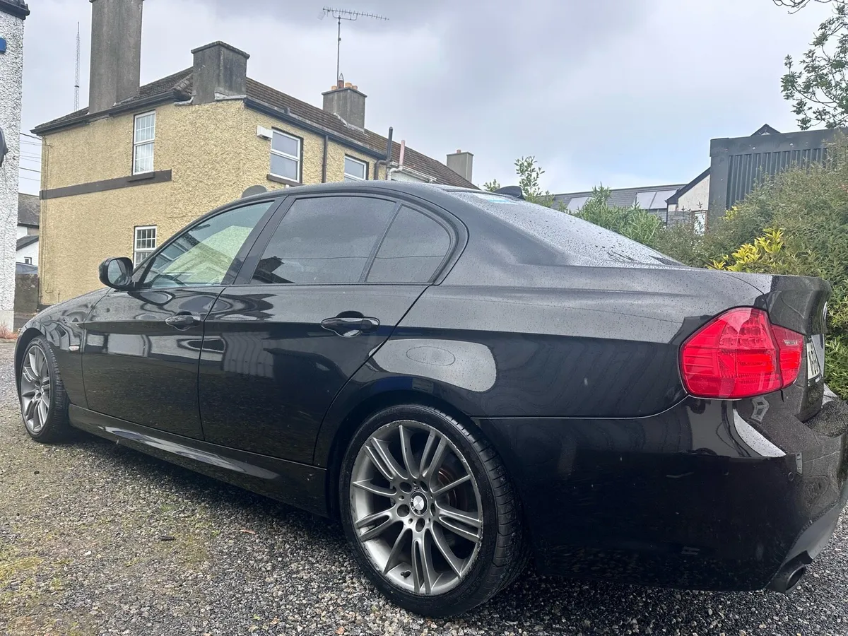 BMW 318i M Sport - Image 3