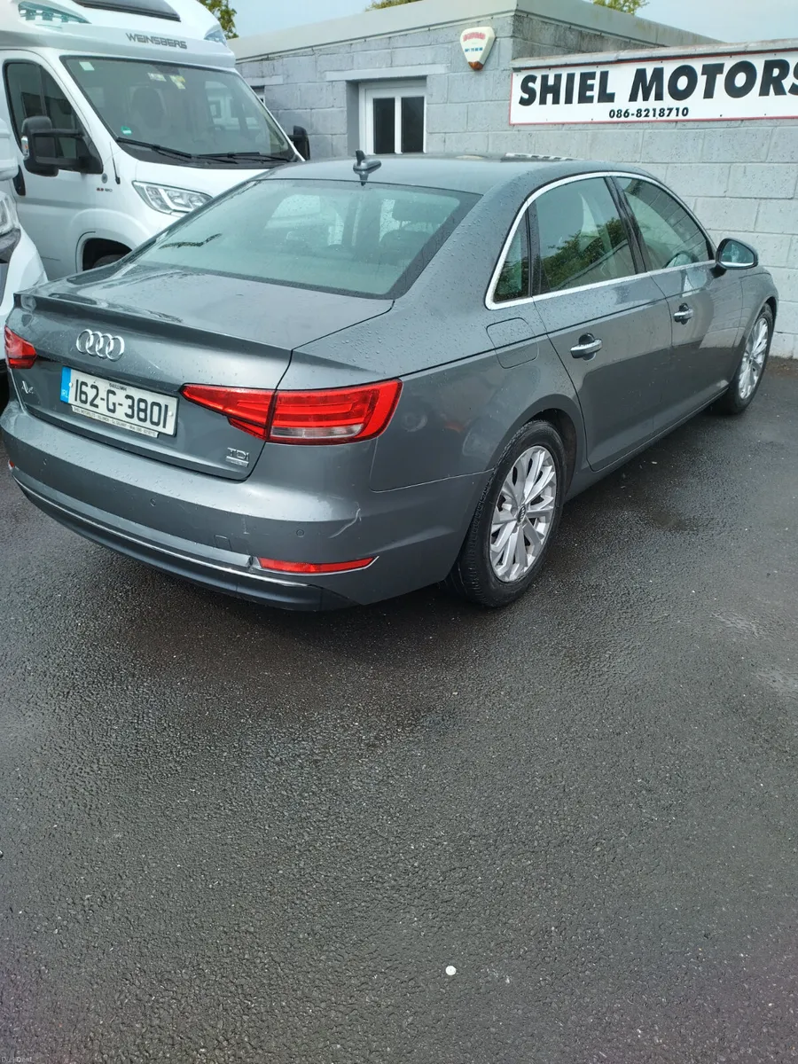 Audi A4 2016 - Image 6