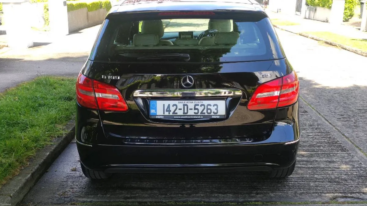 Mercedes Benz for sale just passed NCT - Image 4