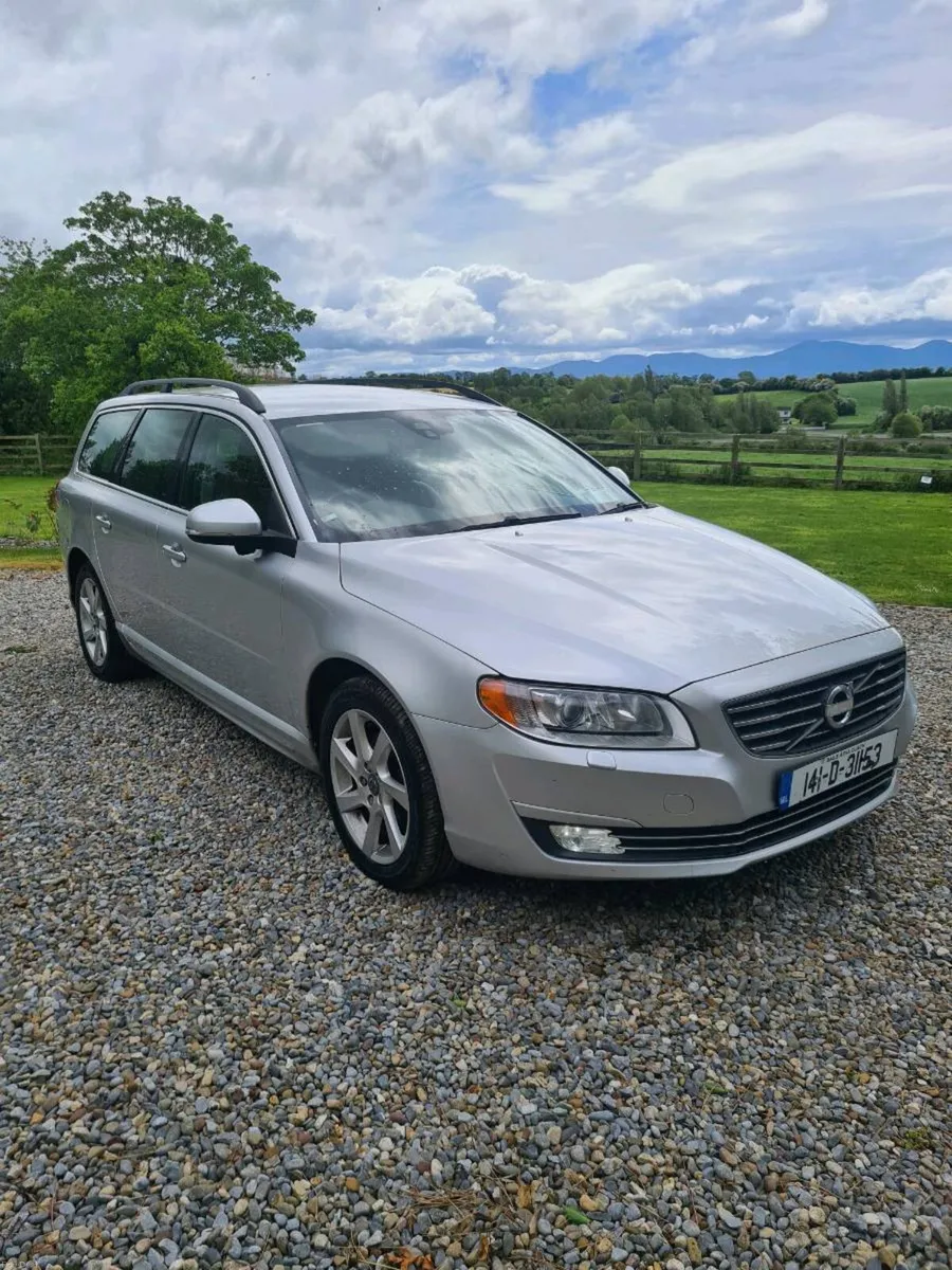 Volvo V70 D5 - Image 2