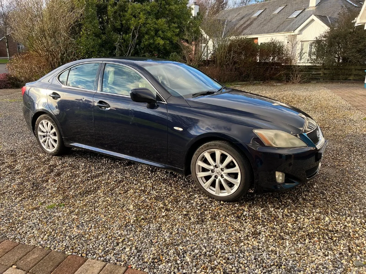 Lexus IS 2008 - Image 1