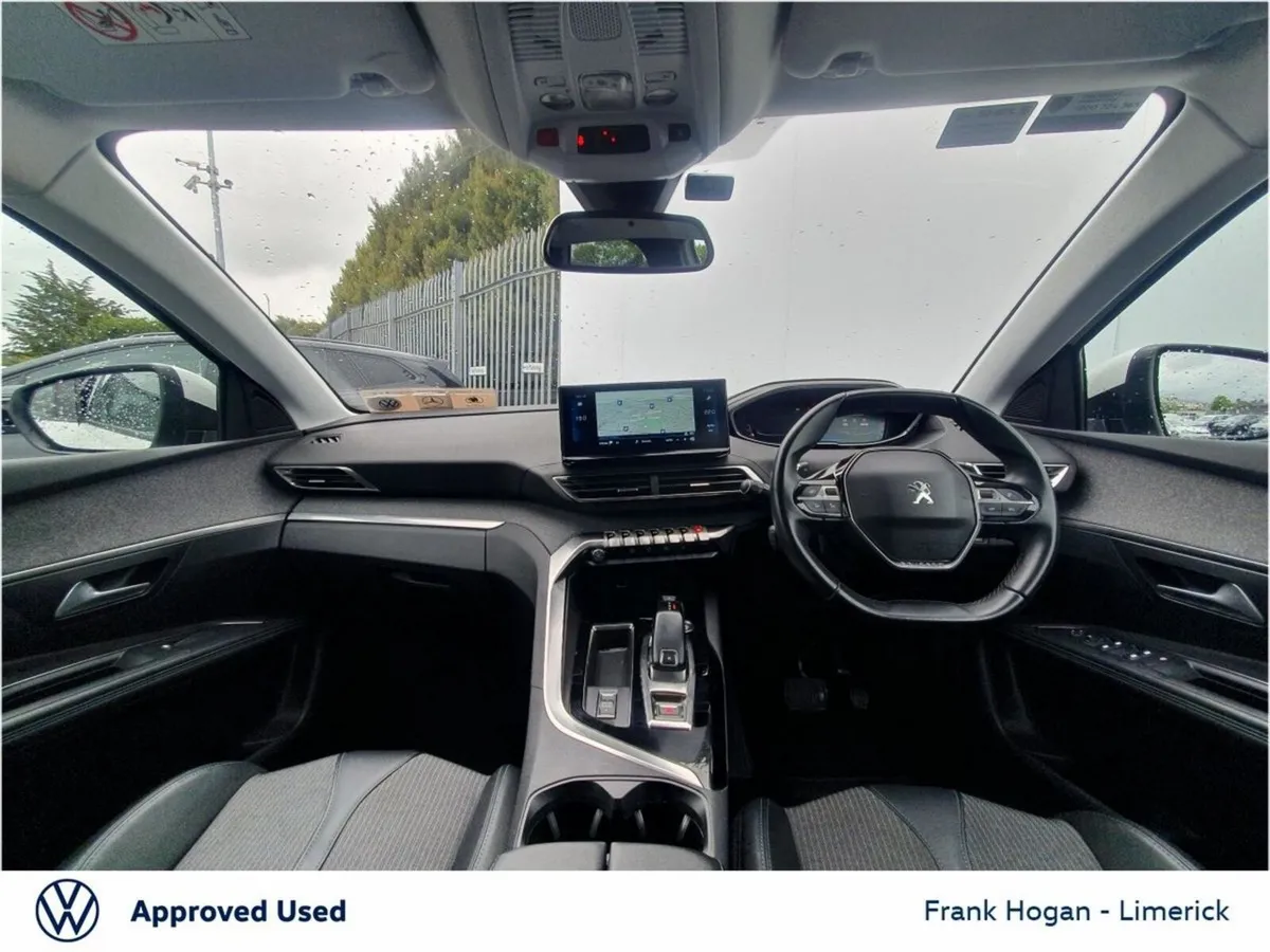 Peugeot 3008 1.2 PureTech 130bhp Automatic Allure - Image 2