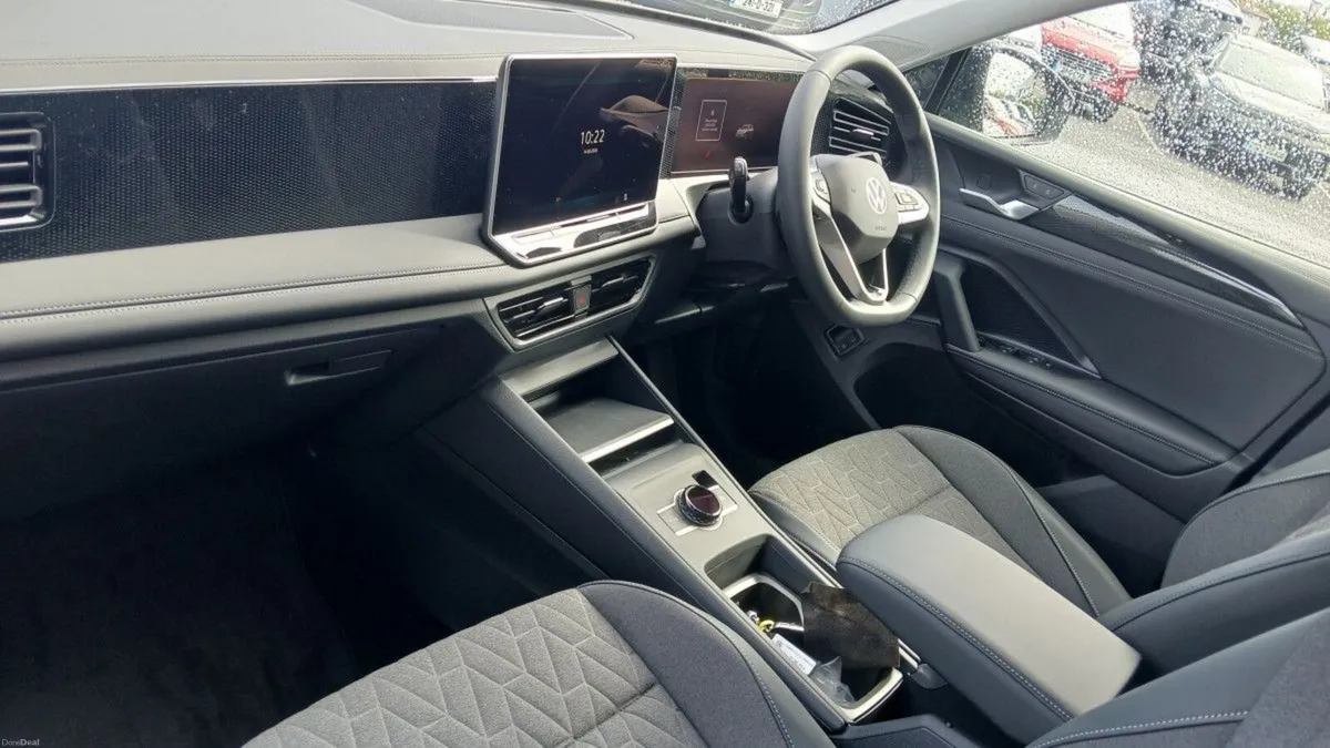 Volkswagen Tiguan Edition 75 1.5 Plug in-Hybrid DS - Image 3