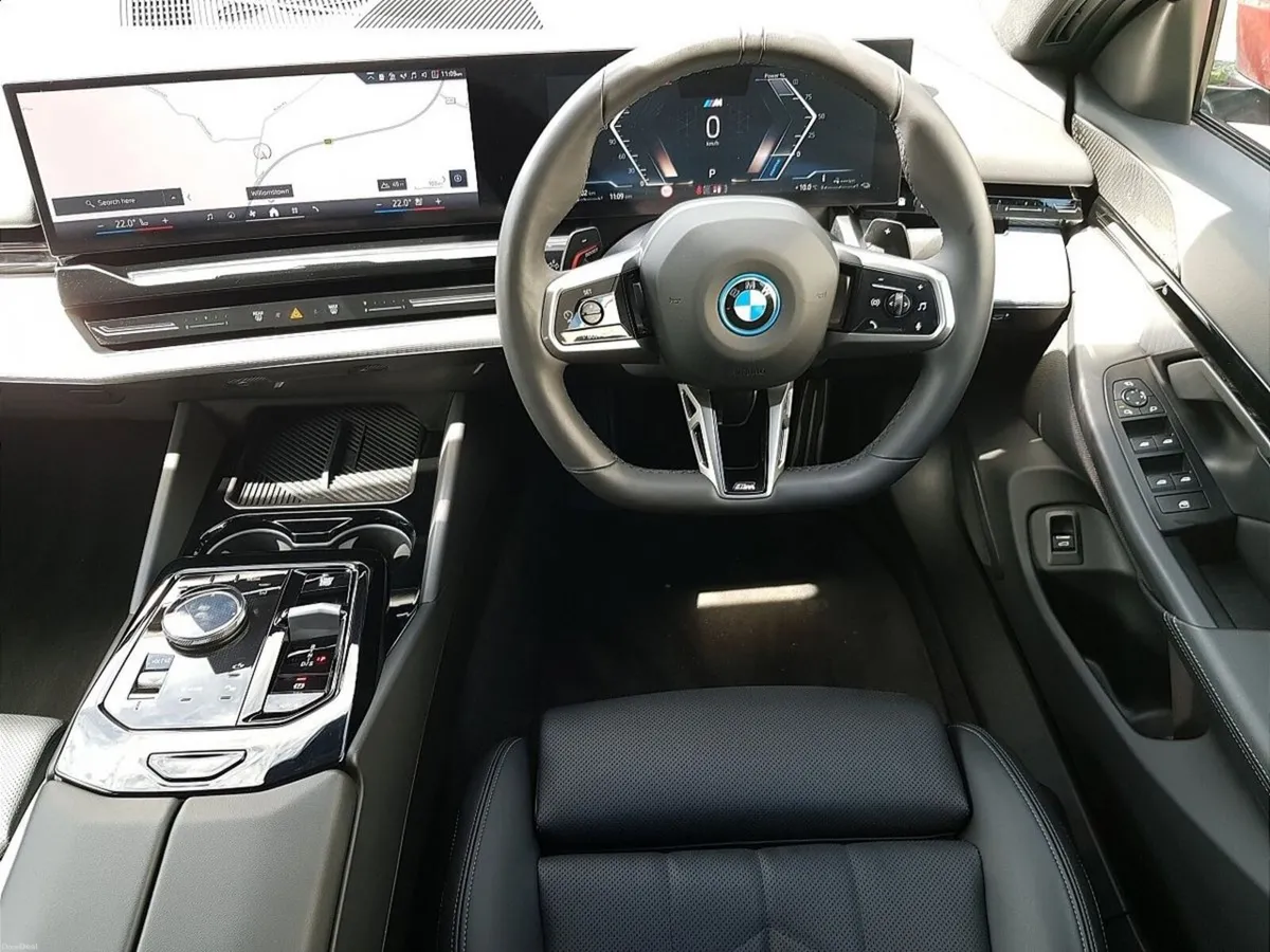 BMW 5-Series 530e M Sport - Image 5