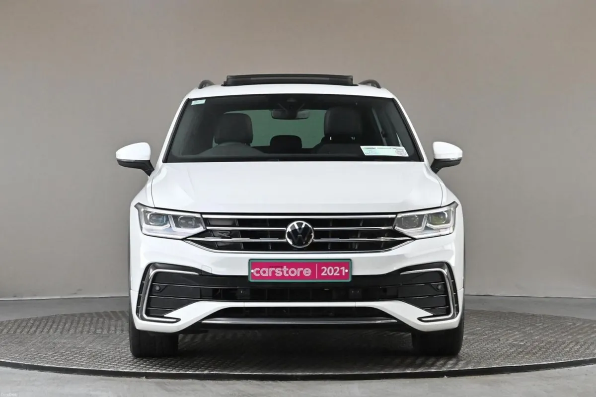 Volkswagen Tiguan R-LINE 2.0 TDI DSG 150BHP **EL. - Image 2