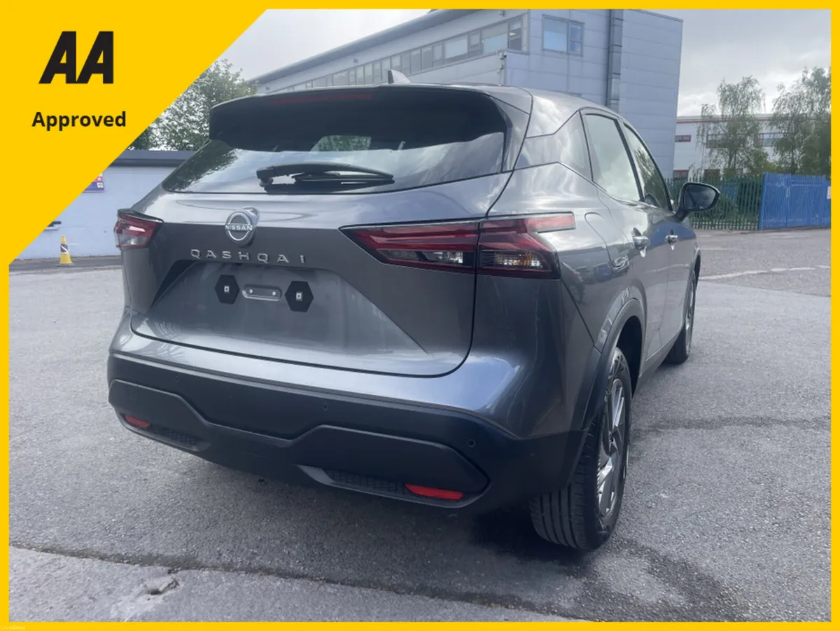 Nissan Qashqai ACENTA PREMIUM DIG-T FREE DELIVERY - Image 3