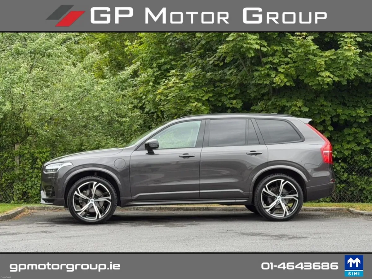 Volvo XC90 RECHARGE PLUS T8 AWD  *1 YEAR WARRANTY* - Image 4