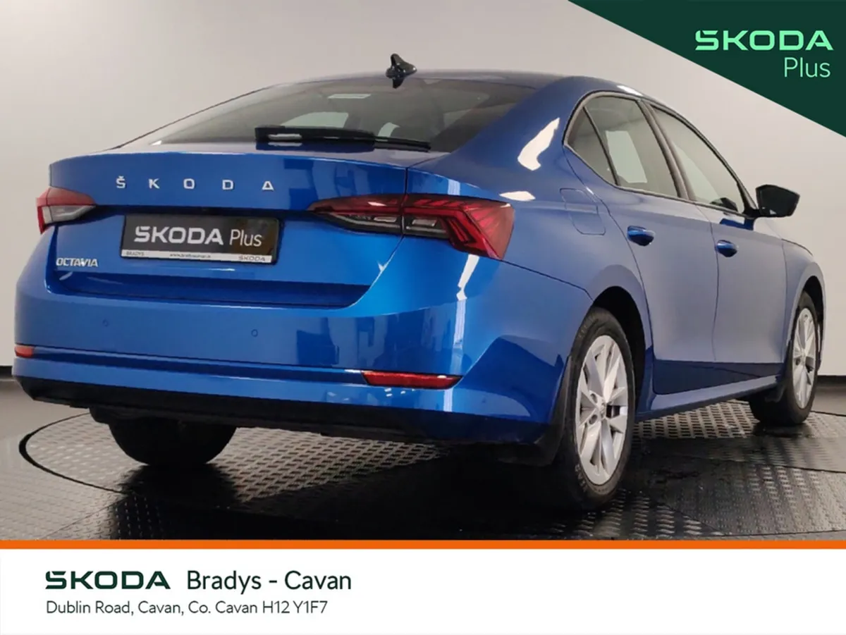 Skoda Octavia AMBITION 2.0 TDI 115 - Image 3