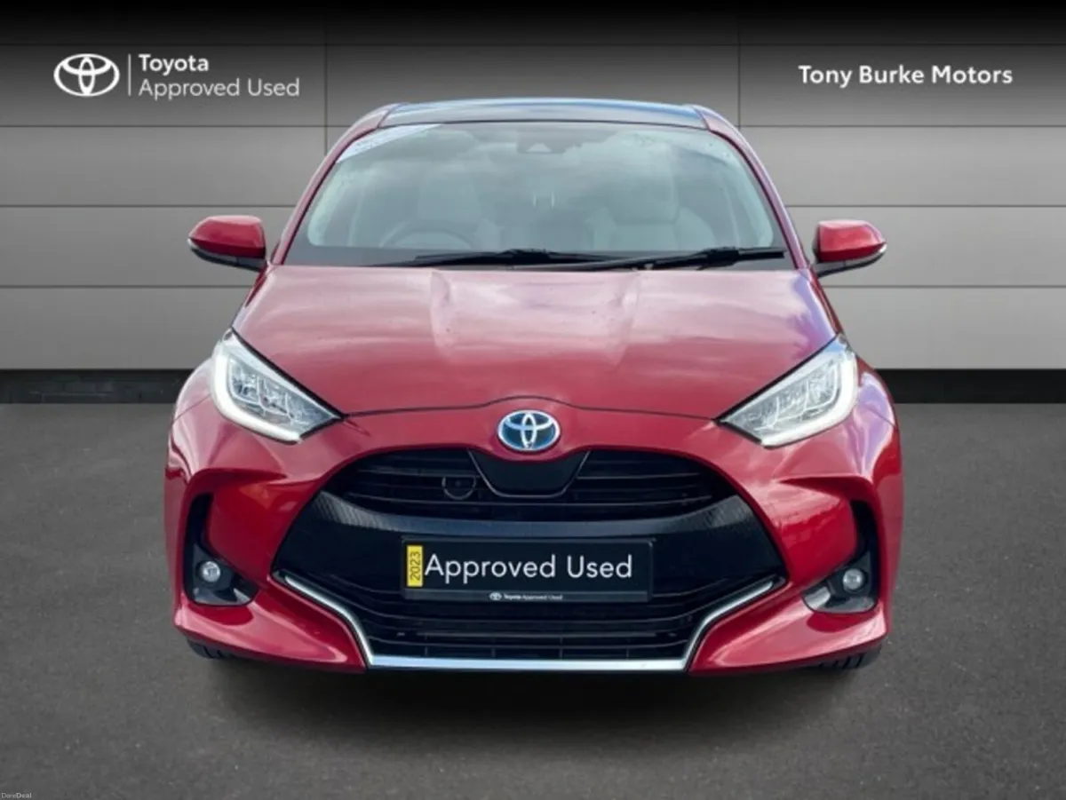 Toyota Yaris - Hybrid - New Generation - PLATINUM - Image 4