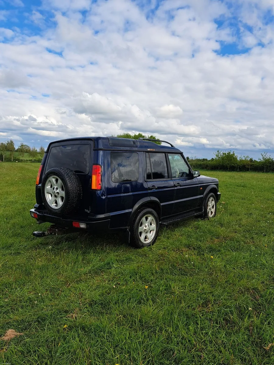 Land Rover Discovery 2002 - Image 3