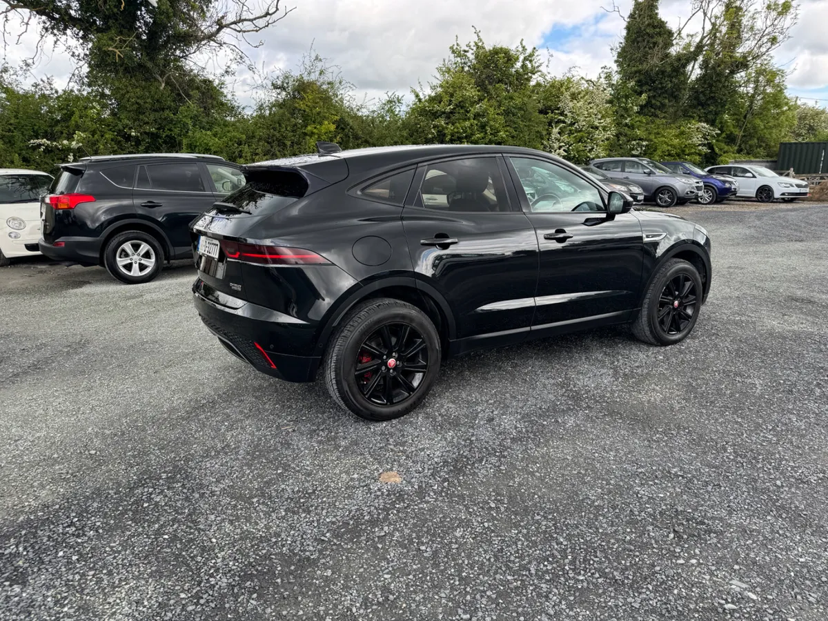 Jaguar E-Pace D150 AWD Automatic..High Spec - Image 3