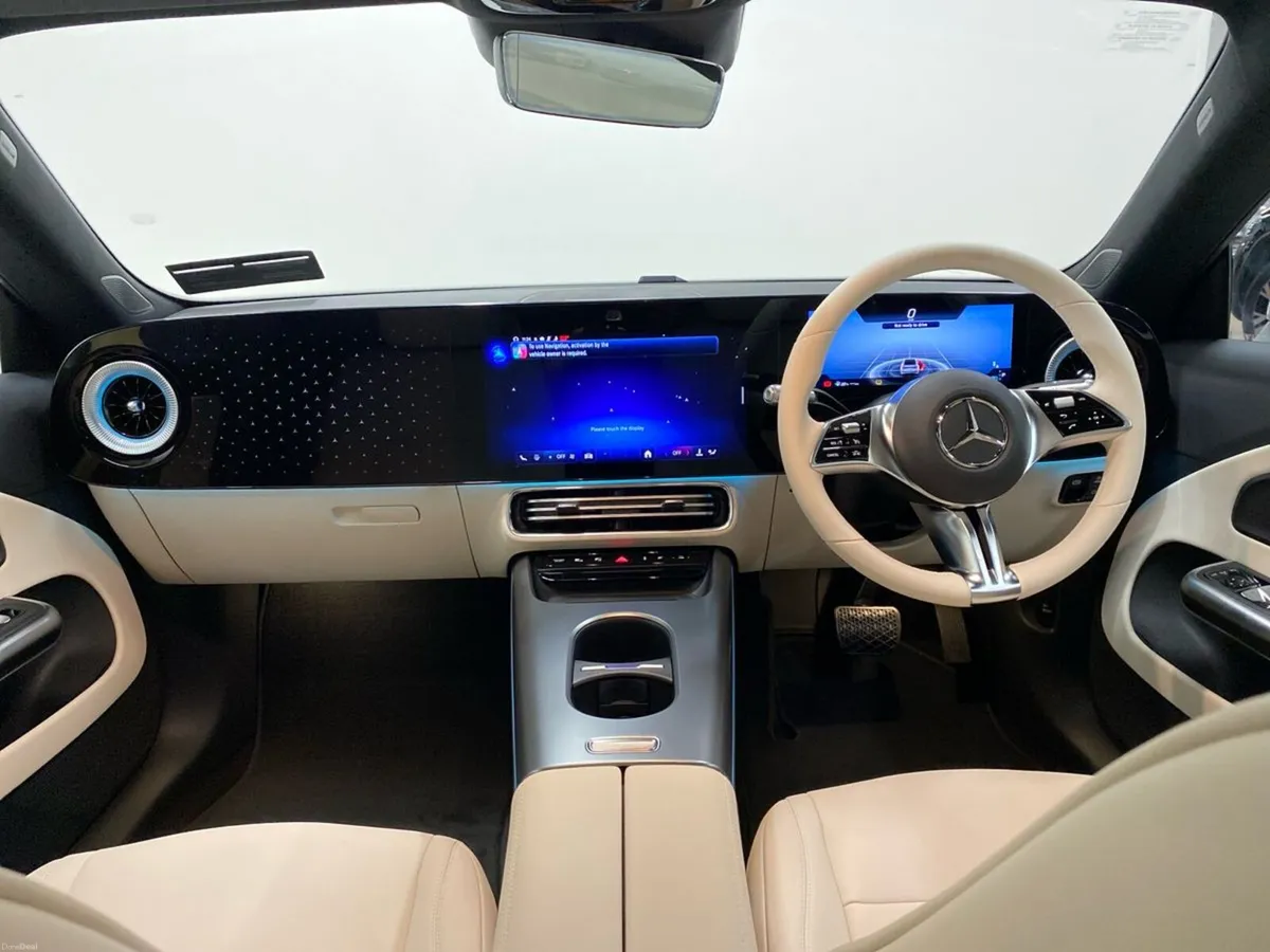 Mercedes-Benz CLA CLA 200 SALOON PROGRESSIVE LINE - Image 4
