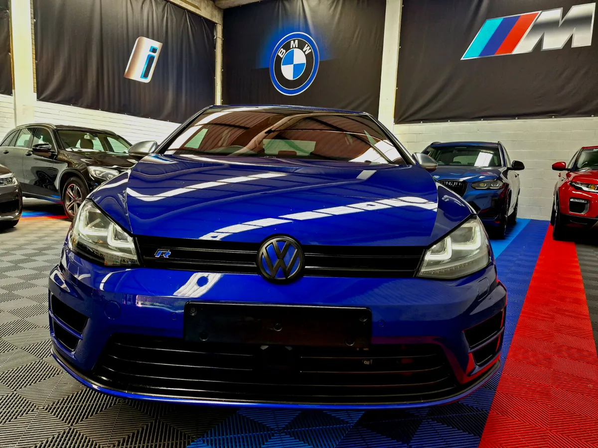 152 GOLF R 2.0TFSI 300BHP 4MOTION - Image 2