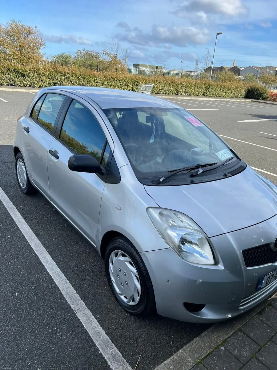 Toyota Yaris 2007 - Image 3