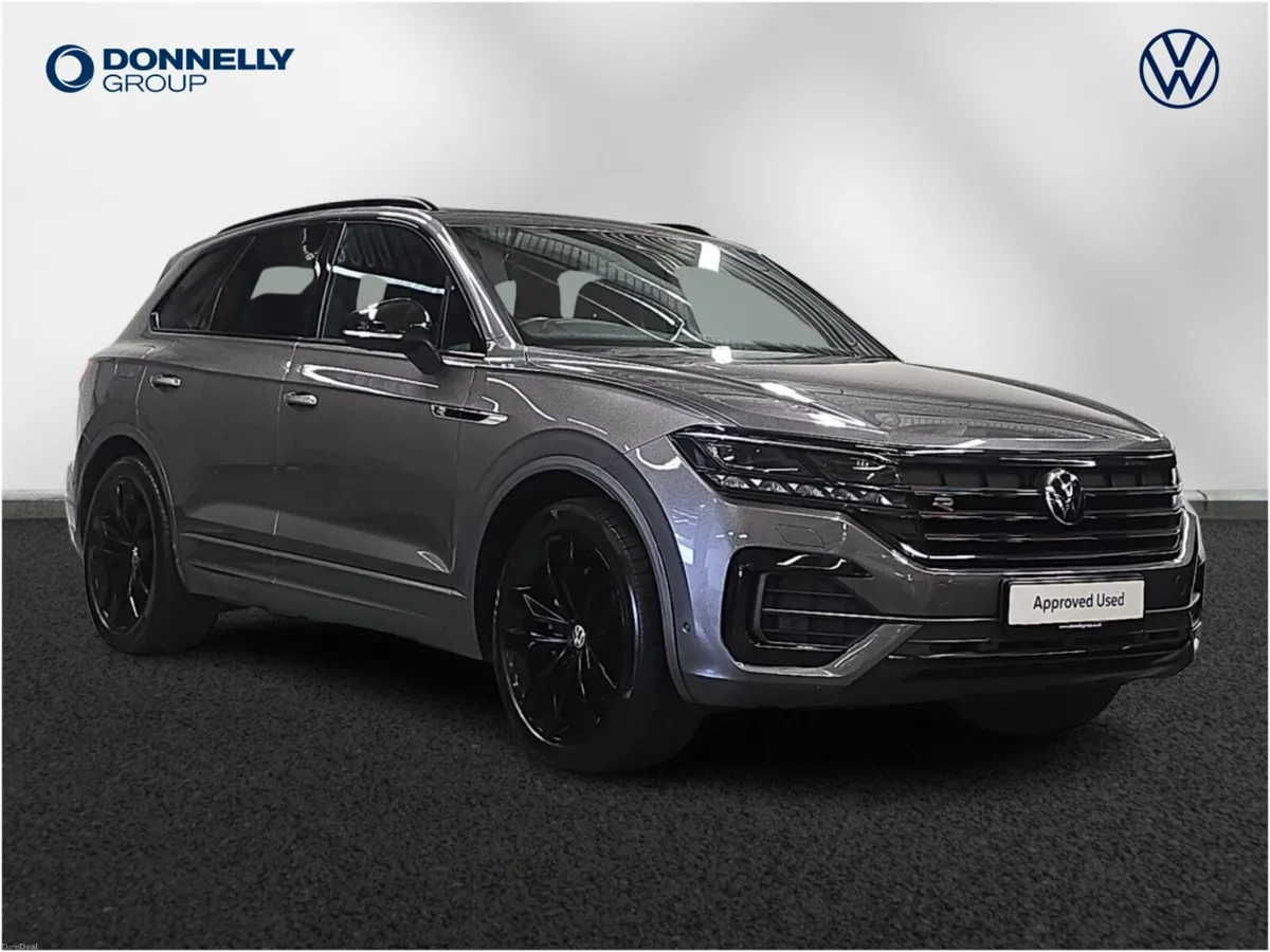 Volkswagen Touareg Diesel Estate Black Edition - Image 1