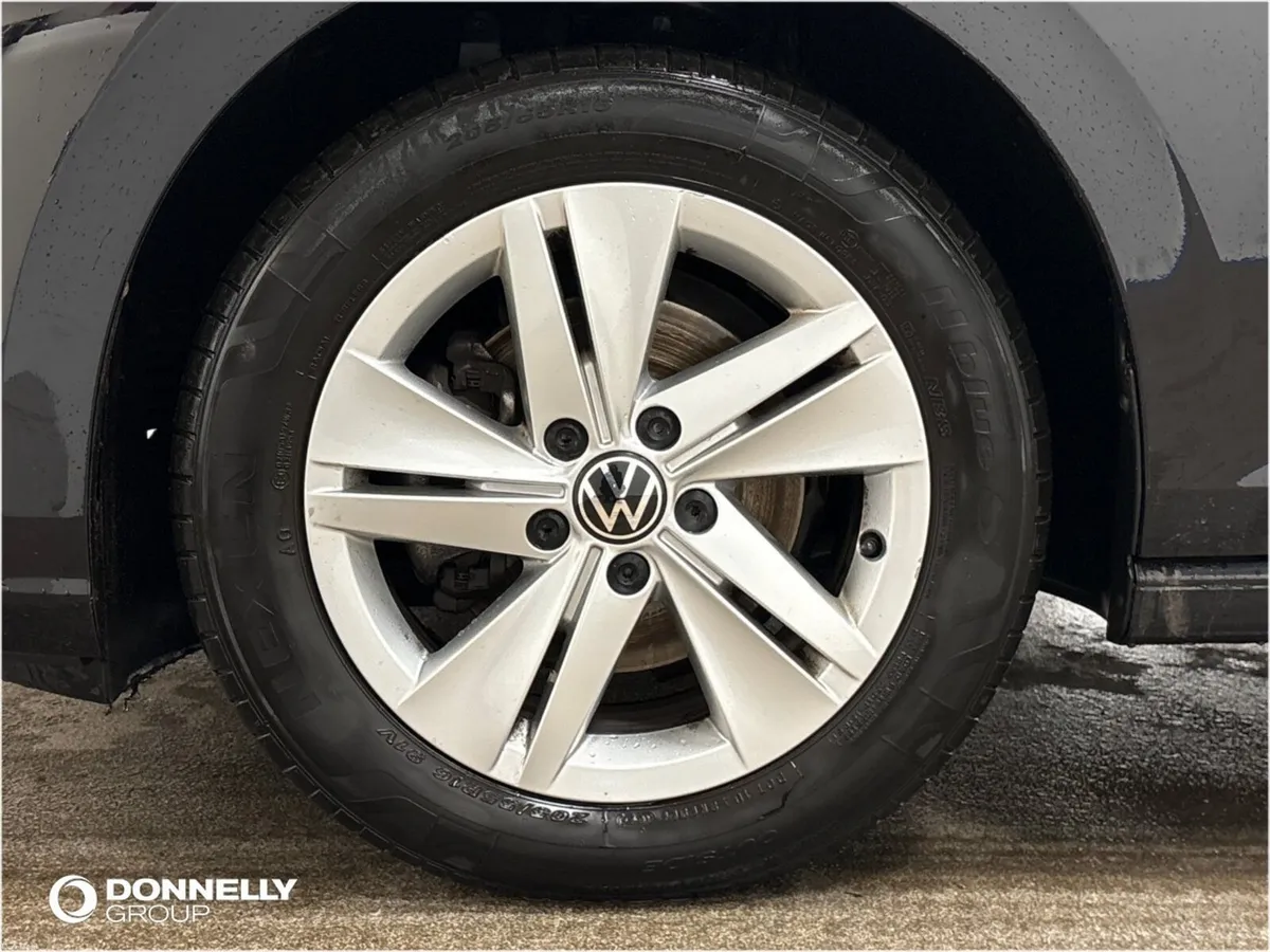 Volkswagen Golf Estate Life - Image 5