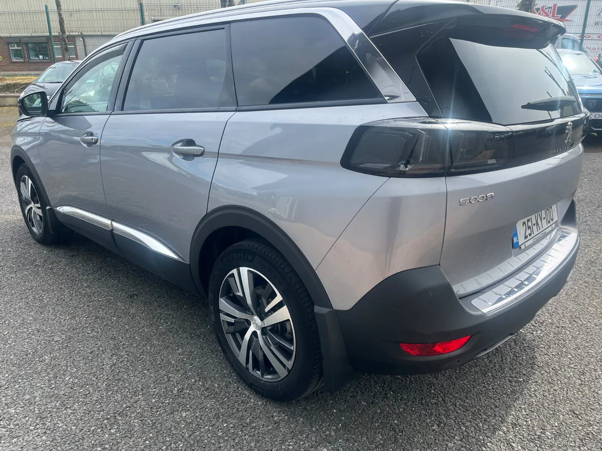 Peugeot 5008 2025 - Image 4
