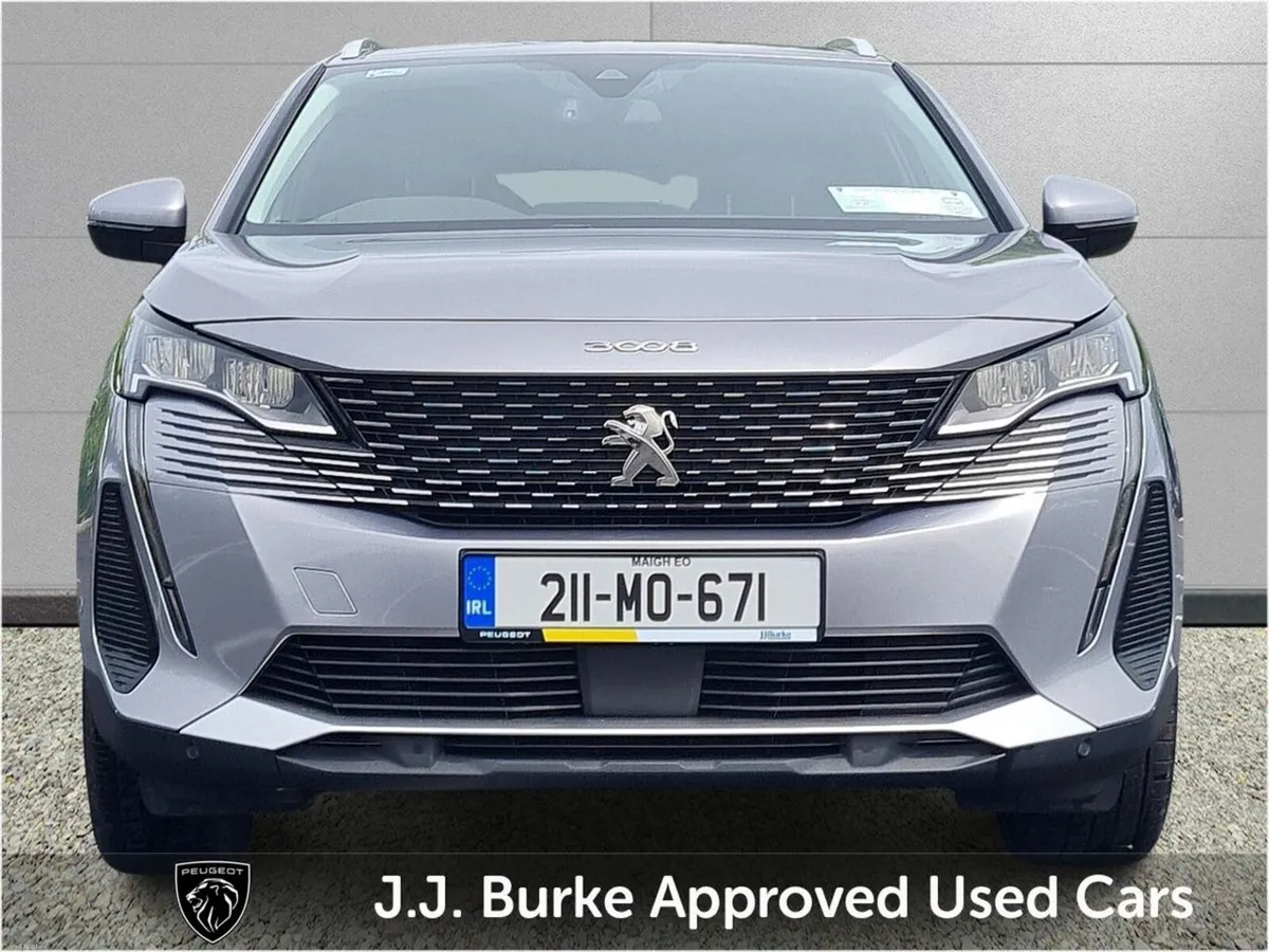 Peugeot 3008 1.2 PureTech 130bhp Allure - Image 2
