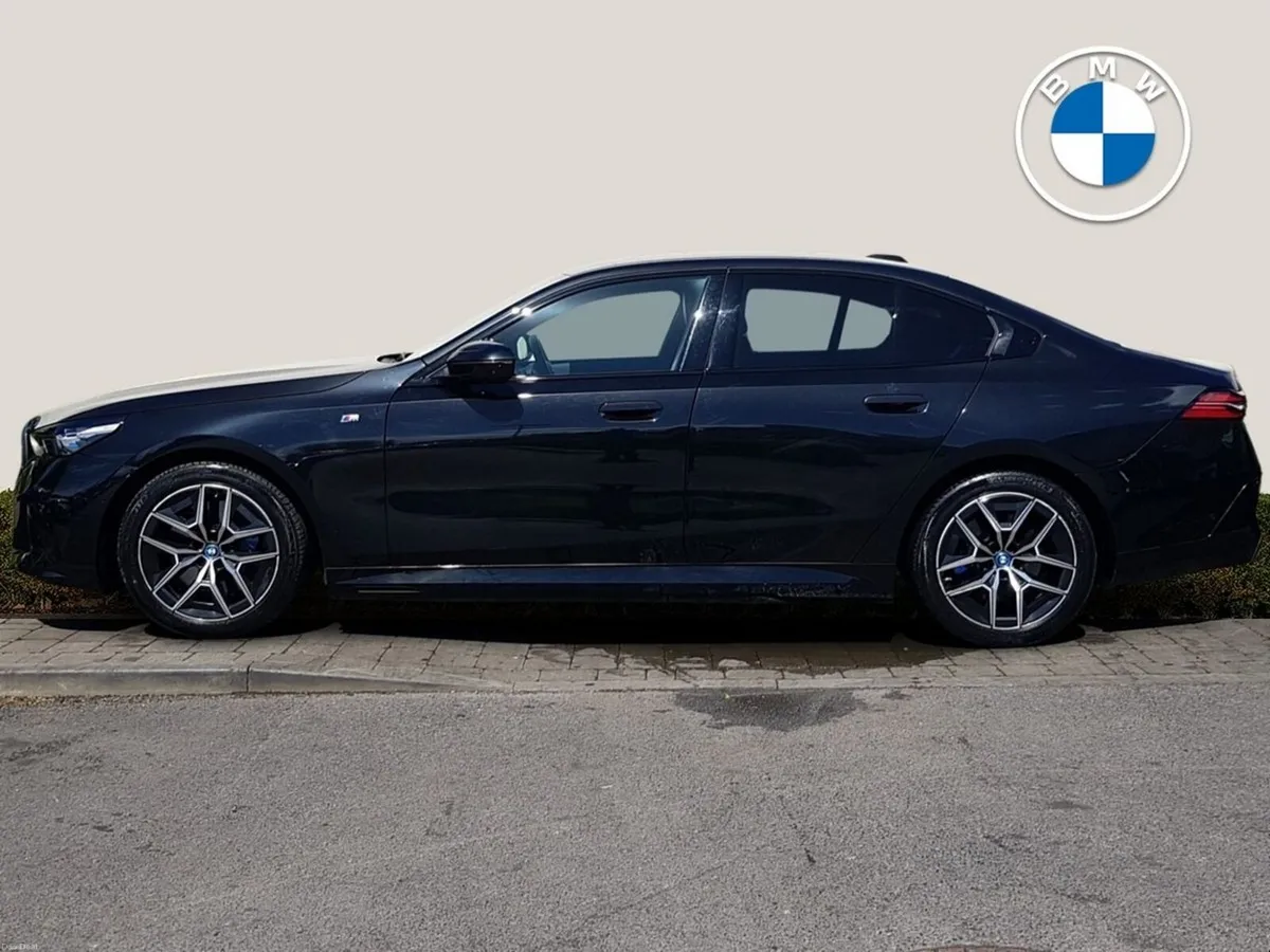 BMW i5 eDrive40 M Sport - Image 3