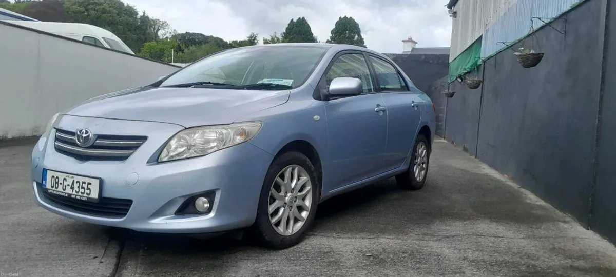Toyota corolla - Image 1