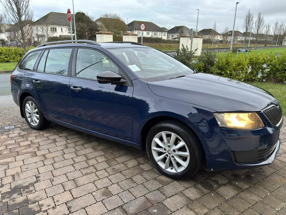 Skoda Octavia 2014 - (NCT 09/26) 1.6 TDI - Image 3